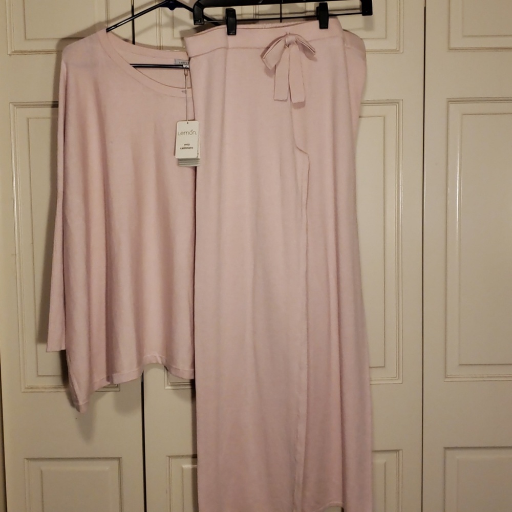 Lemon legwear cozy cashmere set